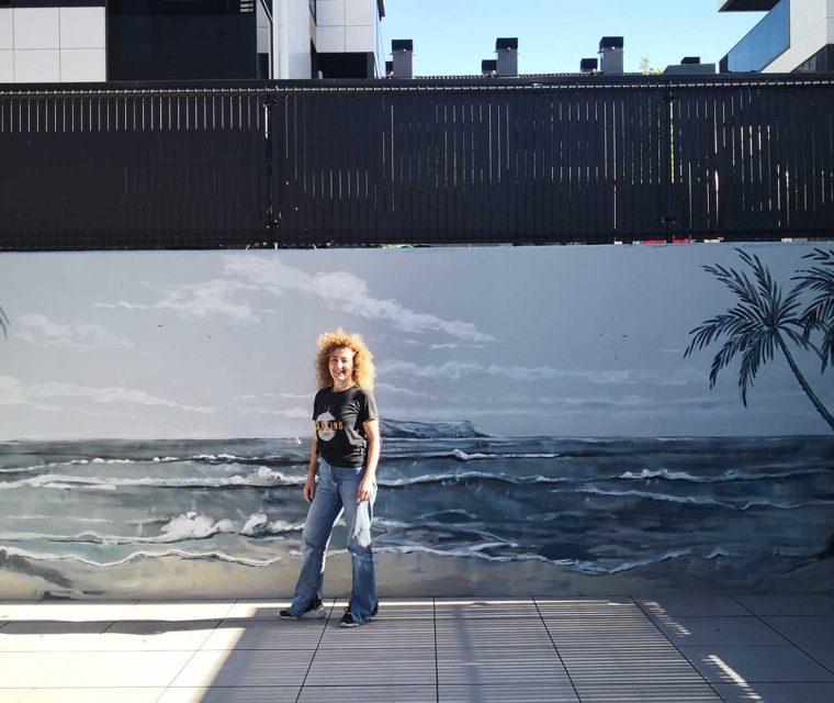 Pintura mural en Irun según boceto de cliente